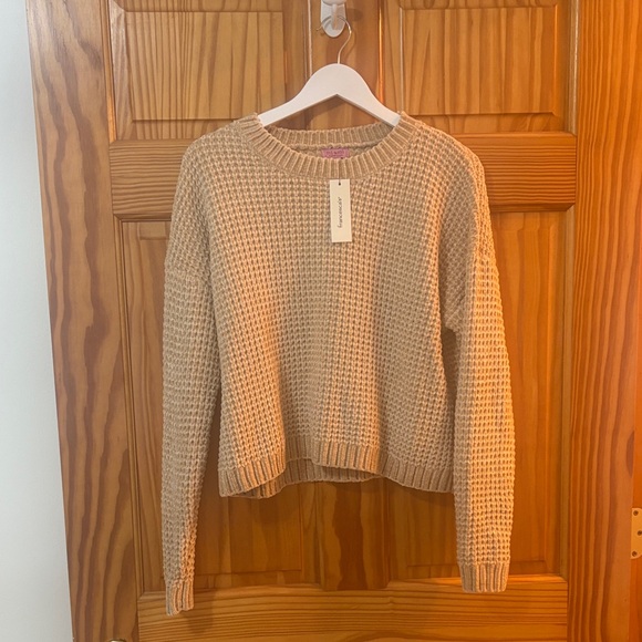 Francesca's Size Medium Cream Neutral Sweater New With Tags - Picture 2 of 5